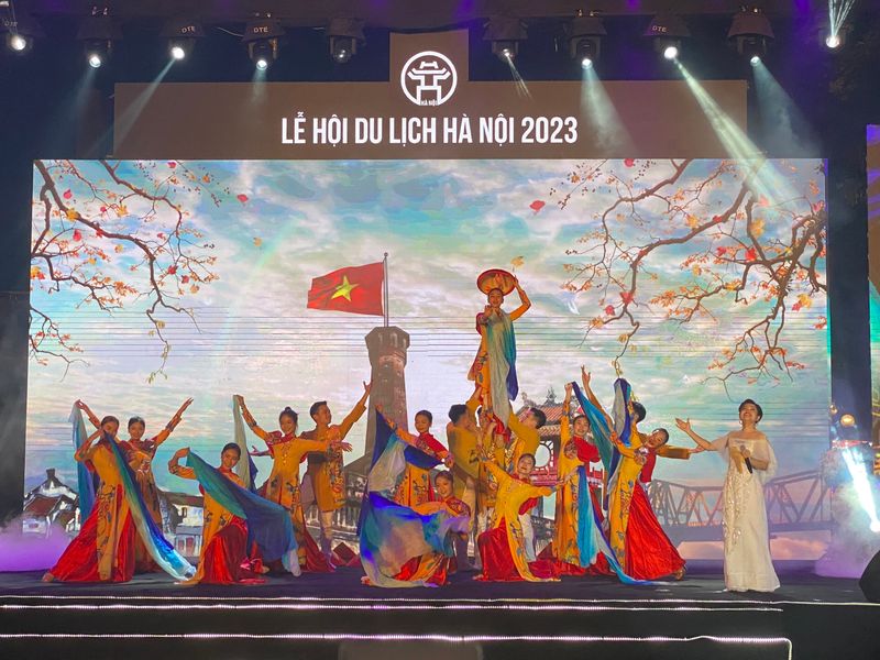 le-hoi-du-lich-nam-2024-tai-thu-do-nghin-nam-van-hien